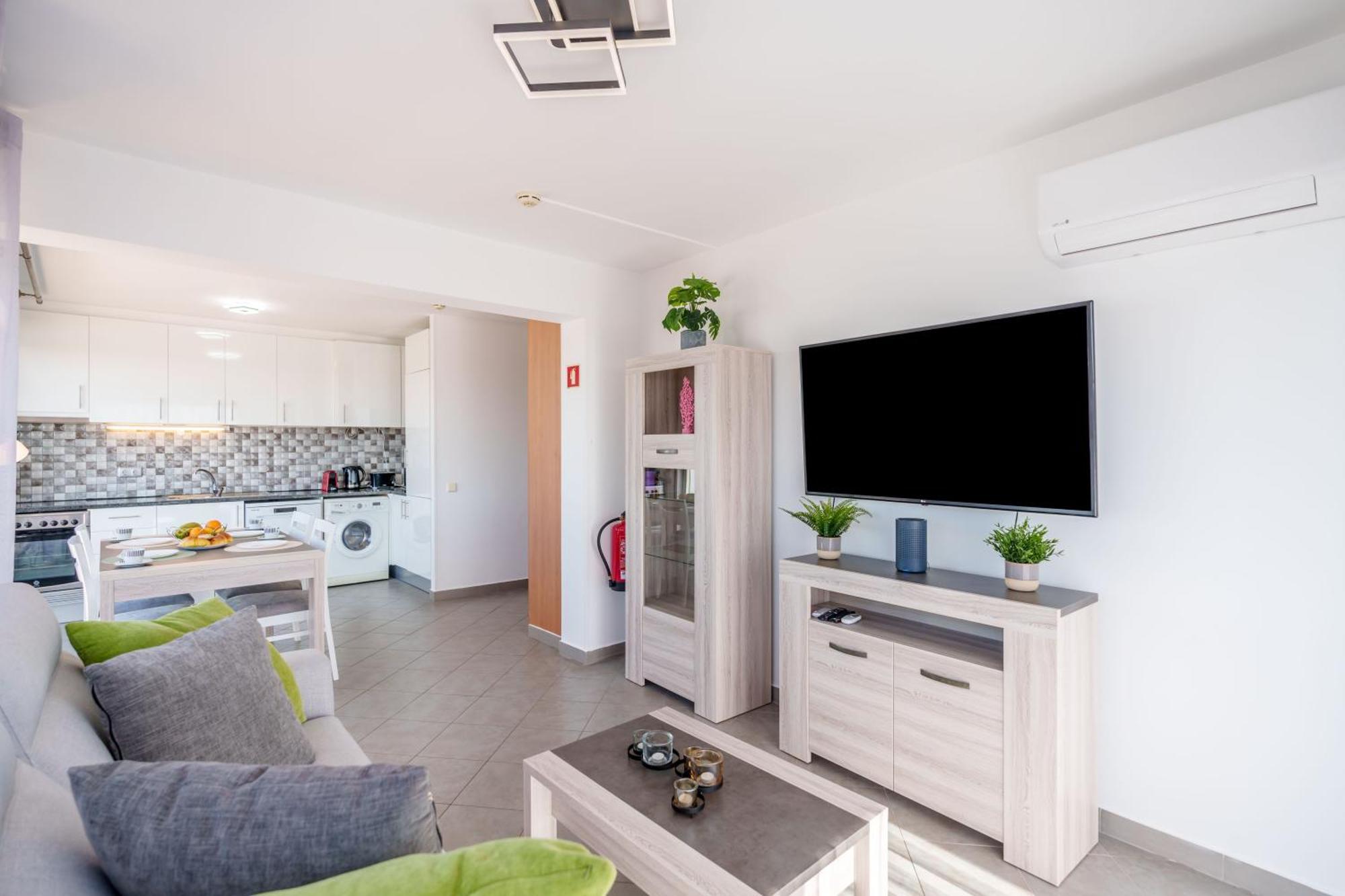 Breathtaking Coral Ocean View Apartment At Oa Portimão Exterior foto