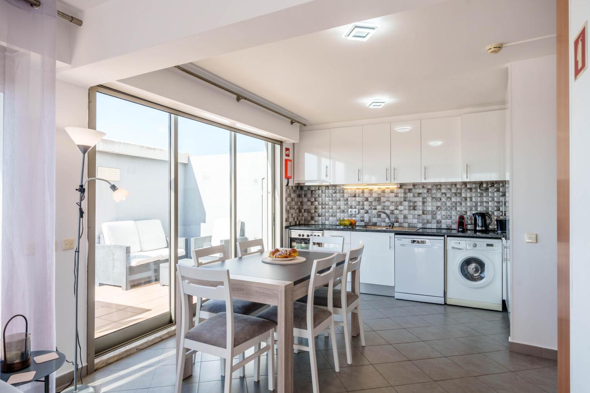 Breathtaking Coral Ocean View Apartment At Oa Portimão Exterior foto
